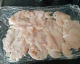 Sajttal sonkával töltött csirkemell baconbe tekerve recept fázis 1 fotója