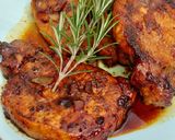 Une image de l'étape 6 de Côte de porc marinée miel et vinaigre balsamique.