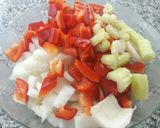Foto del paso 2 de la receta: Lentejas salteadas, con verduras, panceta (y salchichas)