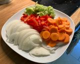Foto del paso 2 de la receta: Muslos de pollo a la cerveza