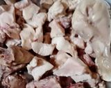 A picture of step 2 of Spicy chicken curry.