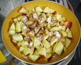 A picture of step 4 of Apple Pie Smoothie.