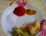 A picture of step 2 of Tarkay wali moong daal.