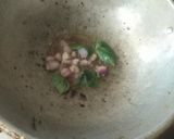 வெண்டைக்காய் புளிக்குழம்பு (Vendaikkai pulikulambu recipe in tamil) ரெசிபி ஸ்டேப் 2 புகைப்படம்