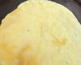 A picture of step 5 of Sweet omelette with gooseberry compote.