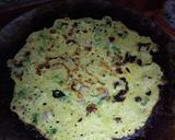 A picture of step 3 of Besan chilla.