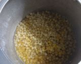 A picture of step 1 of Ragda pattice.