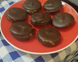 Foto del paso 2 de la receta: Chocolate de alfajores 😁