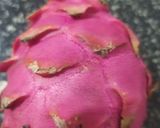 A picture of step 1 of Dragonfruit mojito.