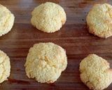 Foto del paso 4 de la receta: Galletitas de coco c/ dulce de leche