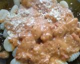 Foto del paso 5 de la receta: Mi versión salsa rosa