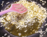 Foto del paso 1 de la receta: 151. Lenguado en salsa marinera