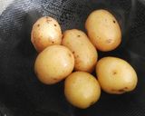 Foto del paso 2 de la receta: Patatas a la mantequilla
