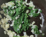 Foto del paso 3 de la receta: Espaguetis con champiñones y salsa de espinacas