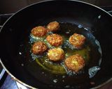 लौकी कोफ्ता करी (lauki kofta curry recipe in Hindi) रेसिपी चरण 2 फोटो