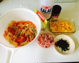 Foto del paso 4 de la receta: Ensalada deli y sencilla de pasta de colores