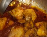 A picture of step 5 of Chicken Curry 😋😋.