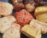 Foto langkah ke 15 dari resep Ayam Goreng + Tahu Tempe Sambal.