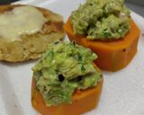 Foto del paso 5 de la receta: Calabaza🎃rellena🥑de ensalada cremosa🥛de pollo🍗y aguacate🥙