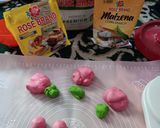 Foto langkah ke 4 dari resep Bakpao Mawar Kacang Merah.