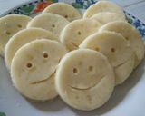 Foto langkah ke 2 dari resep Potato smiley 🙂.
