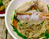 Hình bước làm 3 của món Hủ tiếu gà