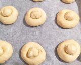 Foto del passaggio 5 della ricetta Brioche col tuppo