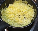 Une image de l'étape 2 de Tarte pomme amandes.