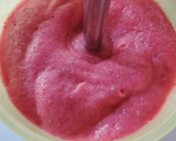 Foto del paso 2 de la receta: Helado de fresa sin lactosa
