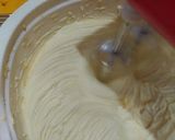 Foto langkah ke 2 dari resep Marmer Cake.