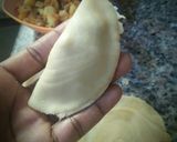A picture of step 6 of Spiral Curry puffs.