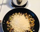 Foto del paso 3 de la receta: Risotto de verduritas y bacon!