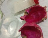 Foto langkah ke 1 dari resep Es Sirup Kulit Buah Naga.