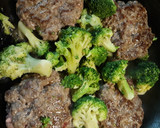 A picture of step 3 of Broccoli and Beef 2.