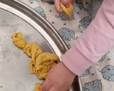 عکس مرحله 1 از دستور خمیر بازی خانگی فوری🧸