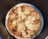 Foto del paso 4 de la receta: Pizza con base de calabacín en Airfryer