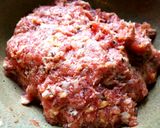 Foto del paso 1 de la receta: Mini pelotillas de carne de pollo en salsa de tomate 🍅🐔