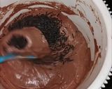 Foto langkah ke 4 dari resep Bolu Kukus Coklat Meses Hias.