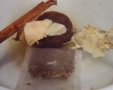 Foto langkah ke 1 dari resep Teh Bandrek Susu.