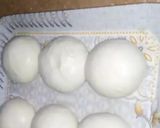 A picture of step 5 of Pizza Naan.