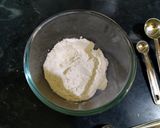 A picture of step 1 of 2 minute pizza.