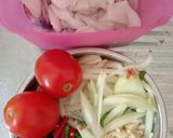 Foto langkah ke 1 dari resep Cumi asam manis anti ribet !🦑.