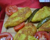 A picture of step 8 of Iranian Potato Patties Sandwich ساندویچ کوکو سیب زمینی.
