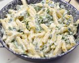 Ricottás, spenótos, paradicsomos penne recept fázis 3 fotója