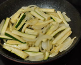Foto del paso 2 de la receta: Huevos revueltos con verduras