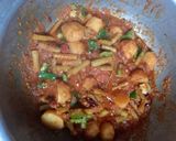 A picture of step 4 of Sohanjna Ki Phali.