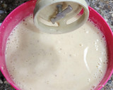 Foto del paso 2 de la receta: 🍌Torta helada / Postre banana split - con dulce de leche y mantequilla de maní bañado en chocolate🍌