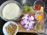 सोड्याची खिचडी (dried prawns khichadi recipe in marathi)