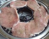 Foto del paso 2 de la receta: 17. Filetes de cerdo asado en parrilla! 🥩🥔 Usala, la vas a amar