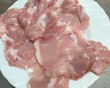Foto del paso 1 de la receta: Contramuslos en salsa de setas y champiñón
